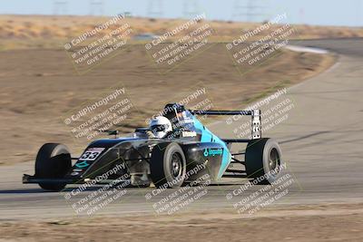 media/Oct-15-2023-CalClub SCCA (Sun) [[64237f672e]]/Group 3/Qualifying/